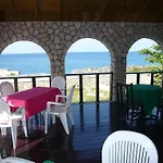 Le Mirage (Adults Only)