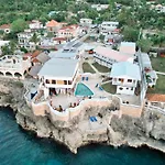 Begona Cliff Hotel