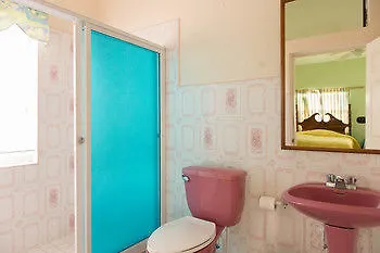 Doc\'S Place - Adults Only