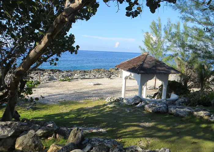 Tingalayas Retreat