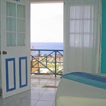 Hotel Escape And