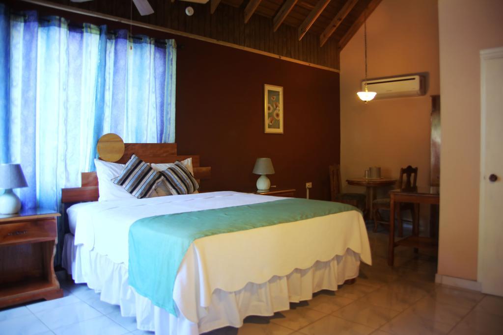Hotel The Boardwalk Village Negril