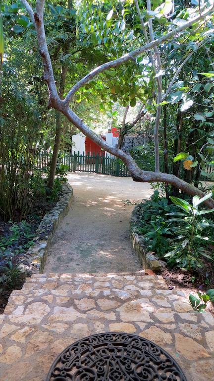 Tingalaya's Retreat Gasthof Negril