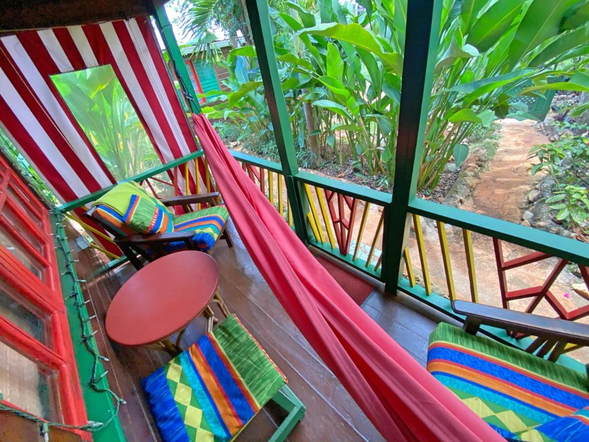 Judy House Cottages And Rooms Hostel