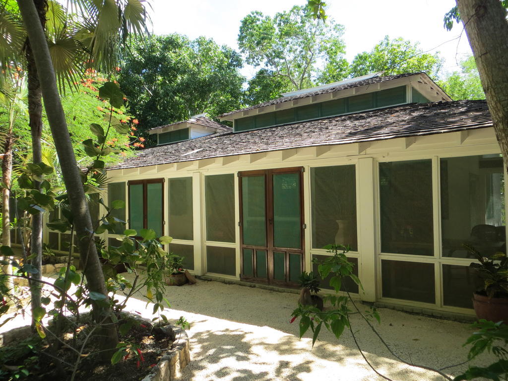 Gasthof Tingalaya's Retreat Negril