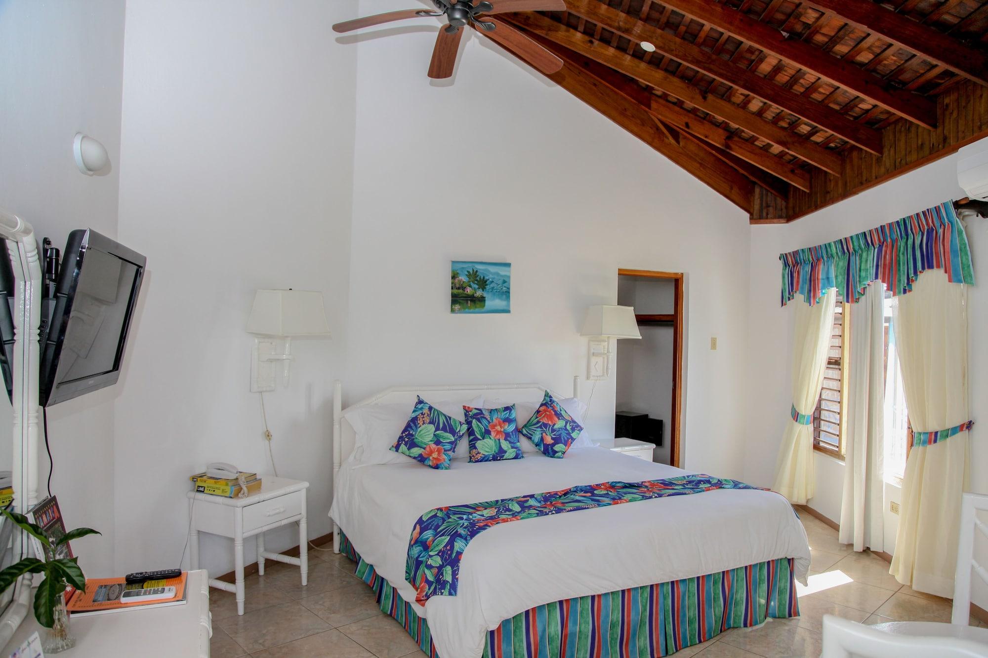 Treehouse 3*