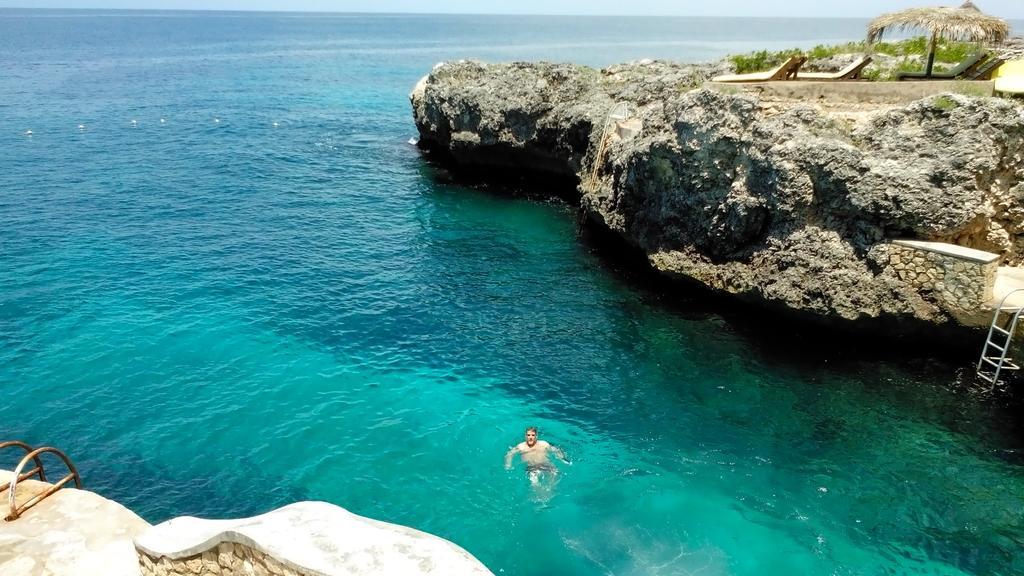 Catcha Falling Star Negril