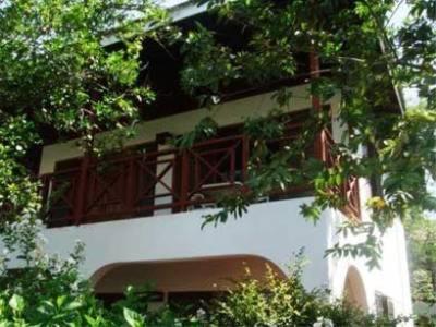Catcha Falling Star Hotel