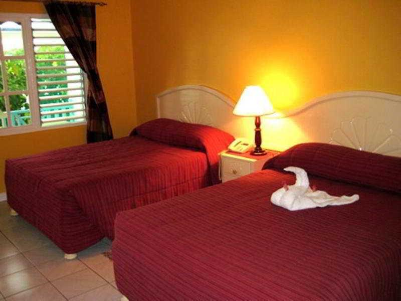 Coral Seas Hotel