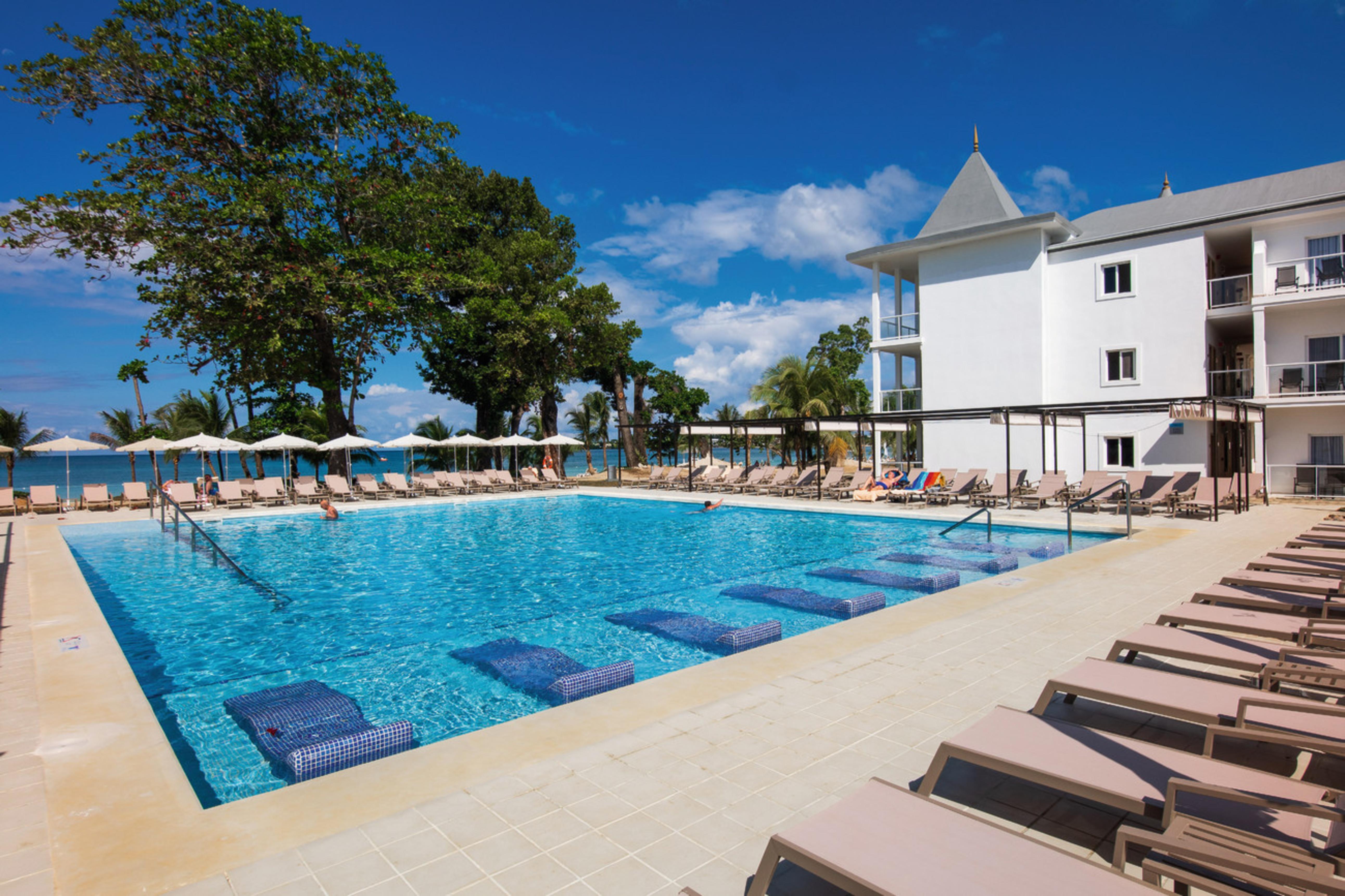 Riu Palace Tropical Bay Resort 5*