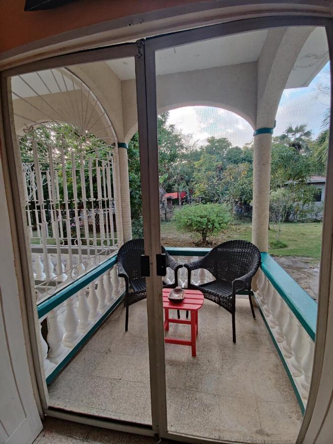 Havana * Negril