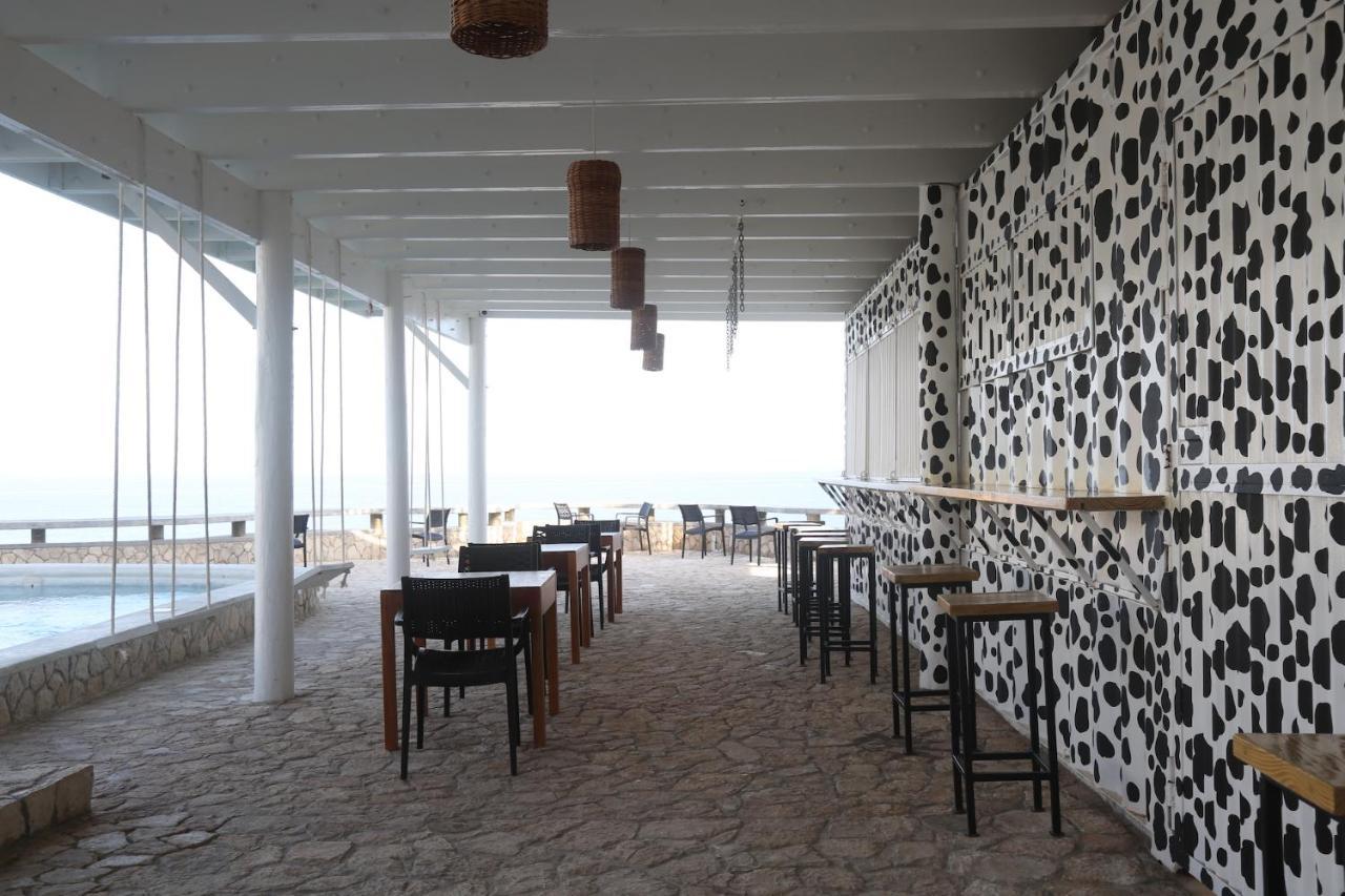 Begona Cliff Negril
