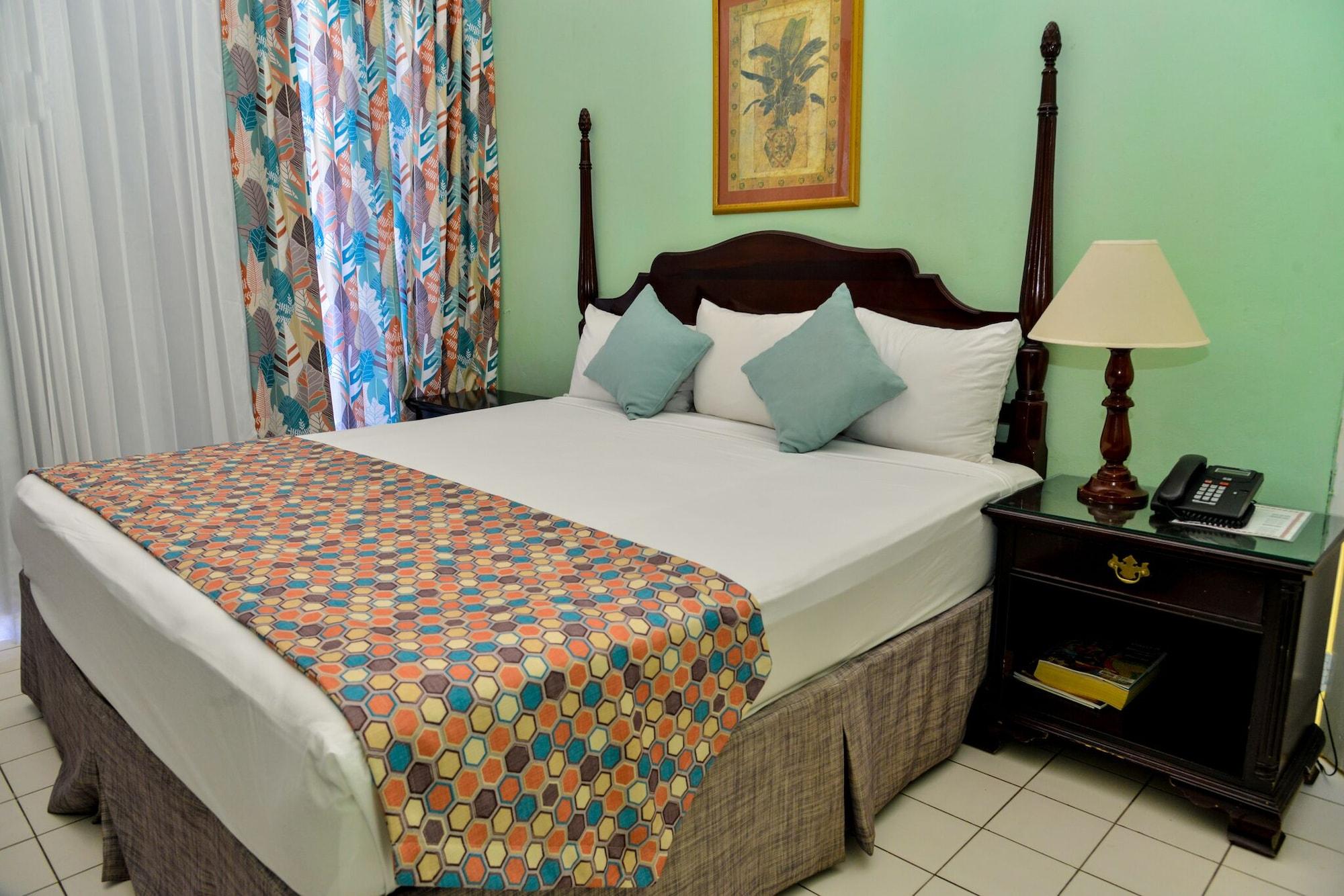 Foote Prints On The Sands Hotel 3*