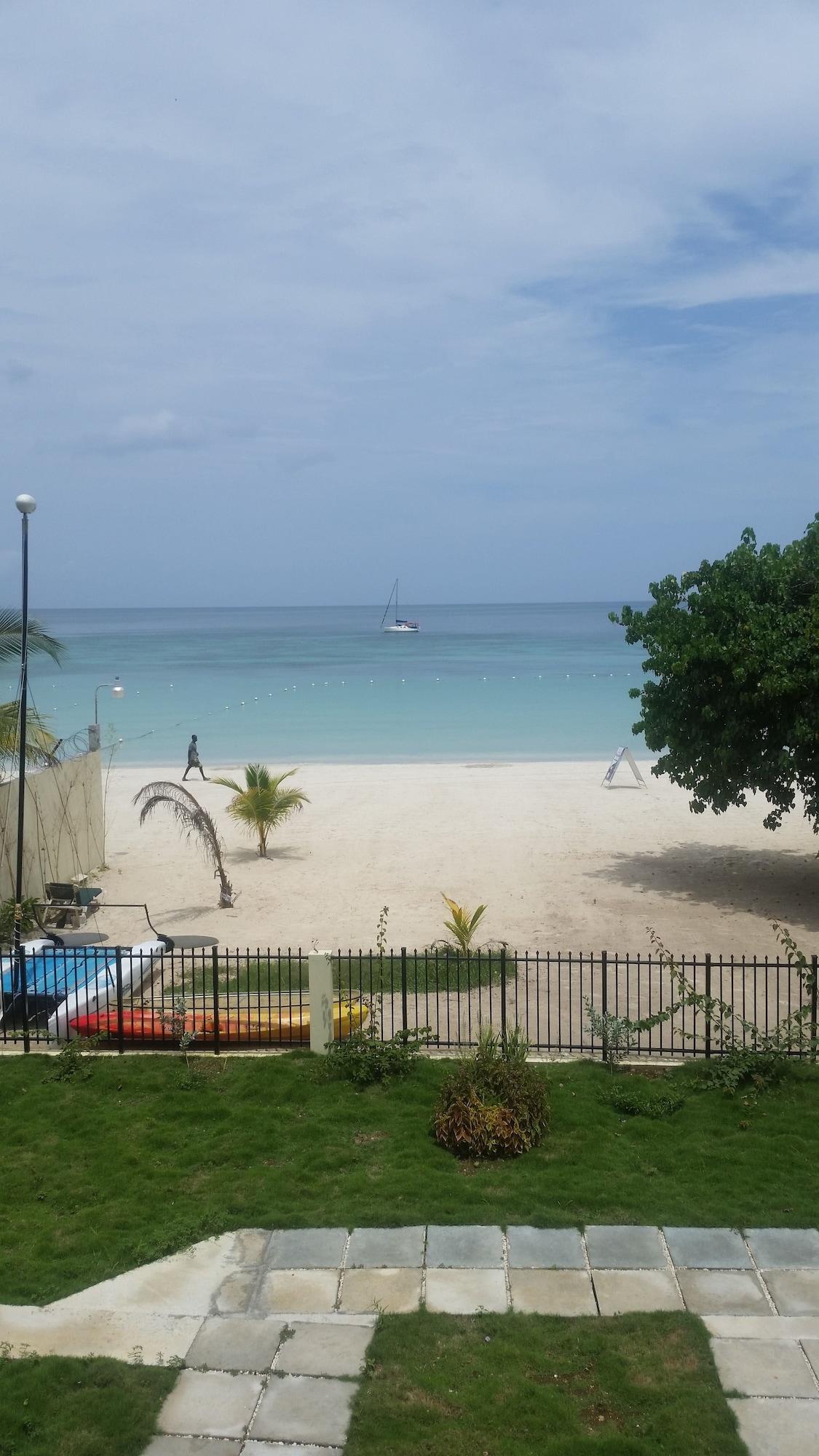 Charela Negril
