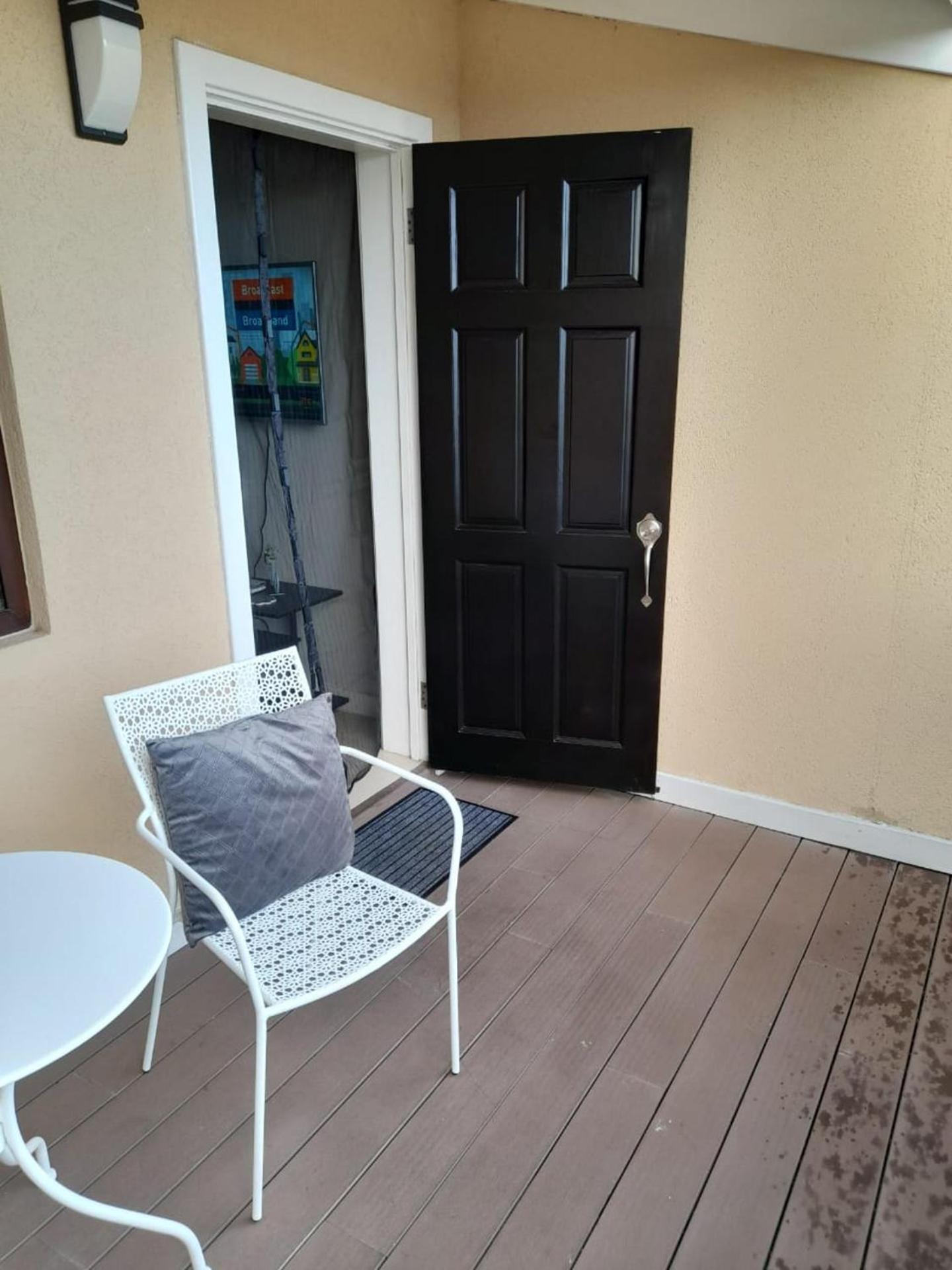 Apartment Beautiful 1-bed In Jamaica Negril