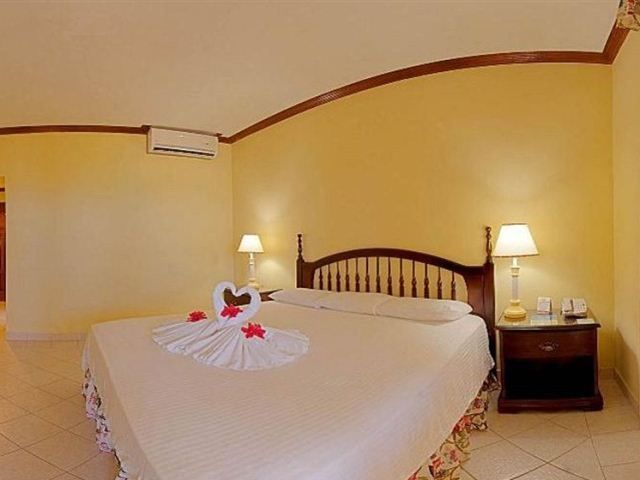 Rooms Negril Hotel 3*