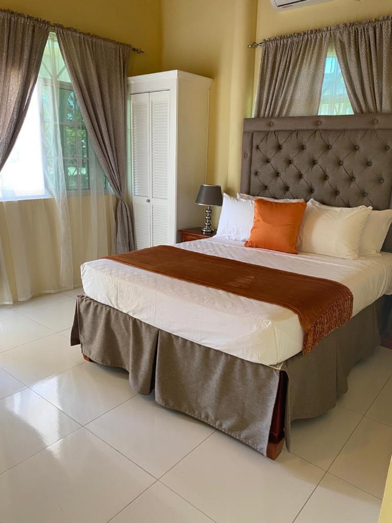 Runthings Hideaway Negril