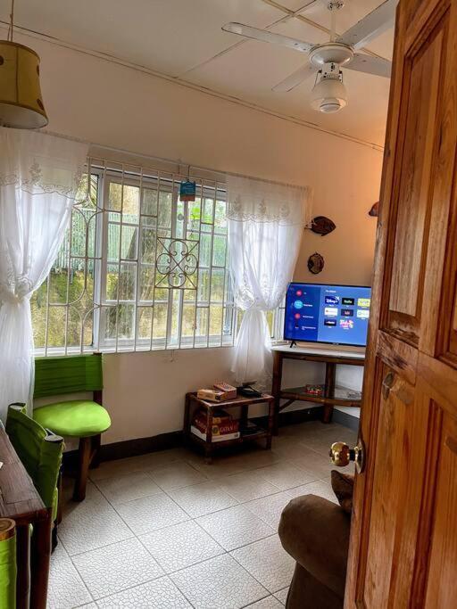 Holiday home Relax In Paradise, Indikanegril Negril