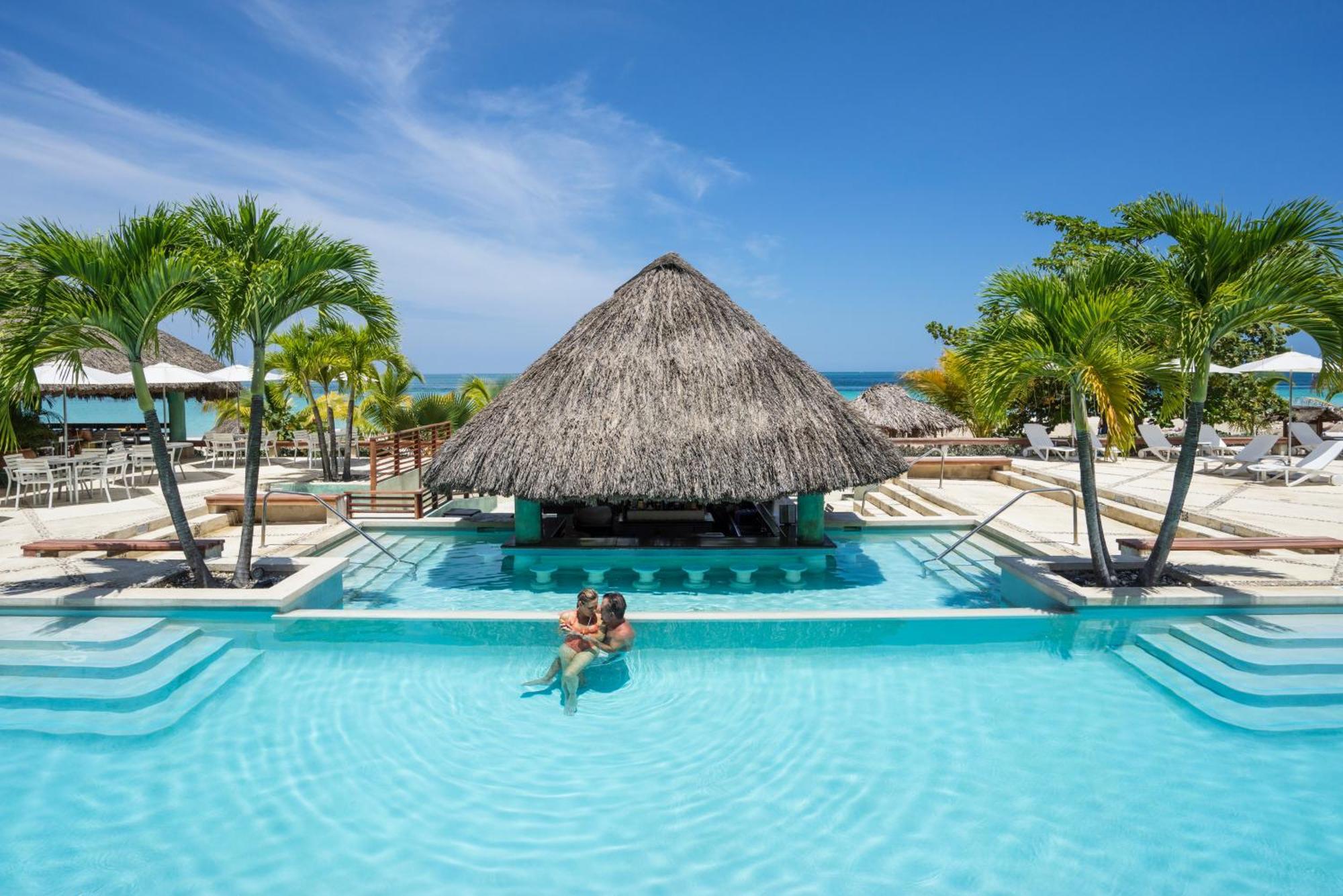 Resort Couples Swept Away (adults Only) 5*