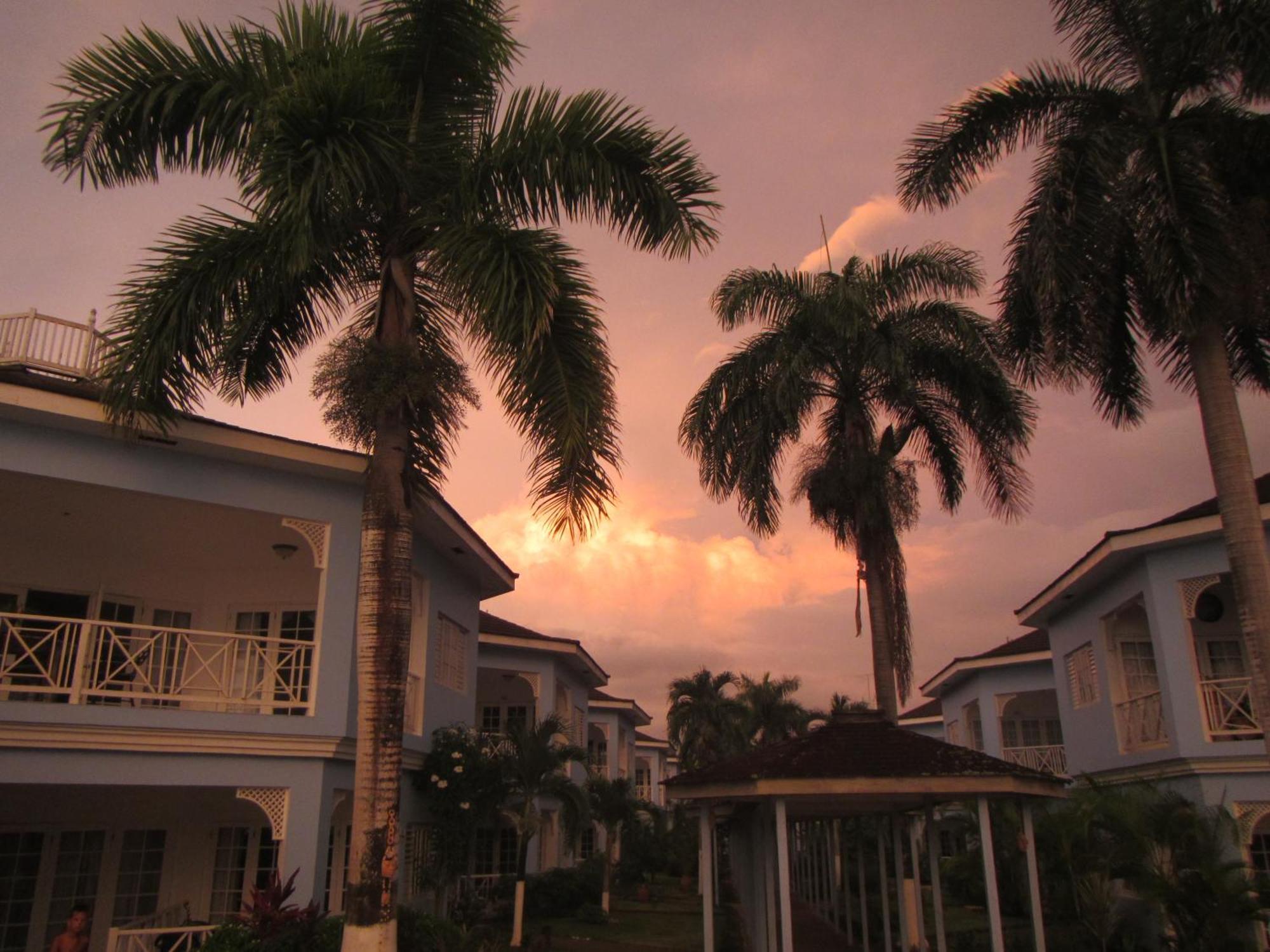 Resort Beachcomber Club