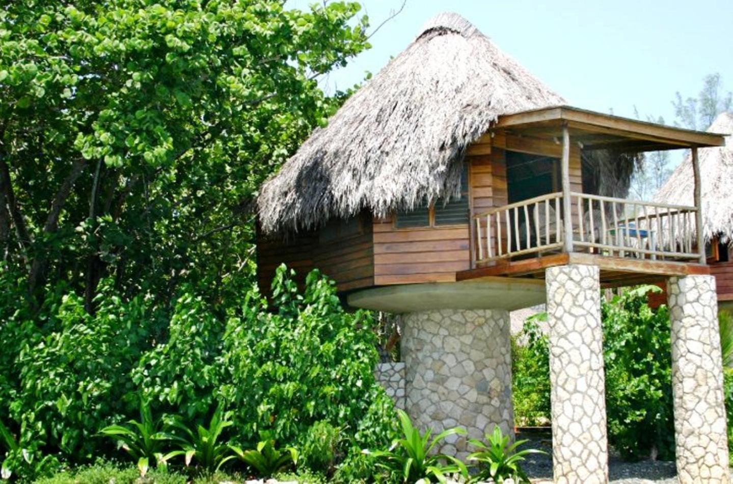 Tensing Pen Hotel Negril