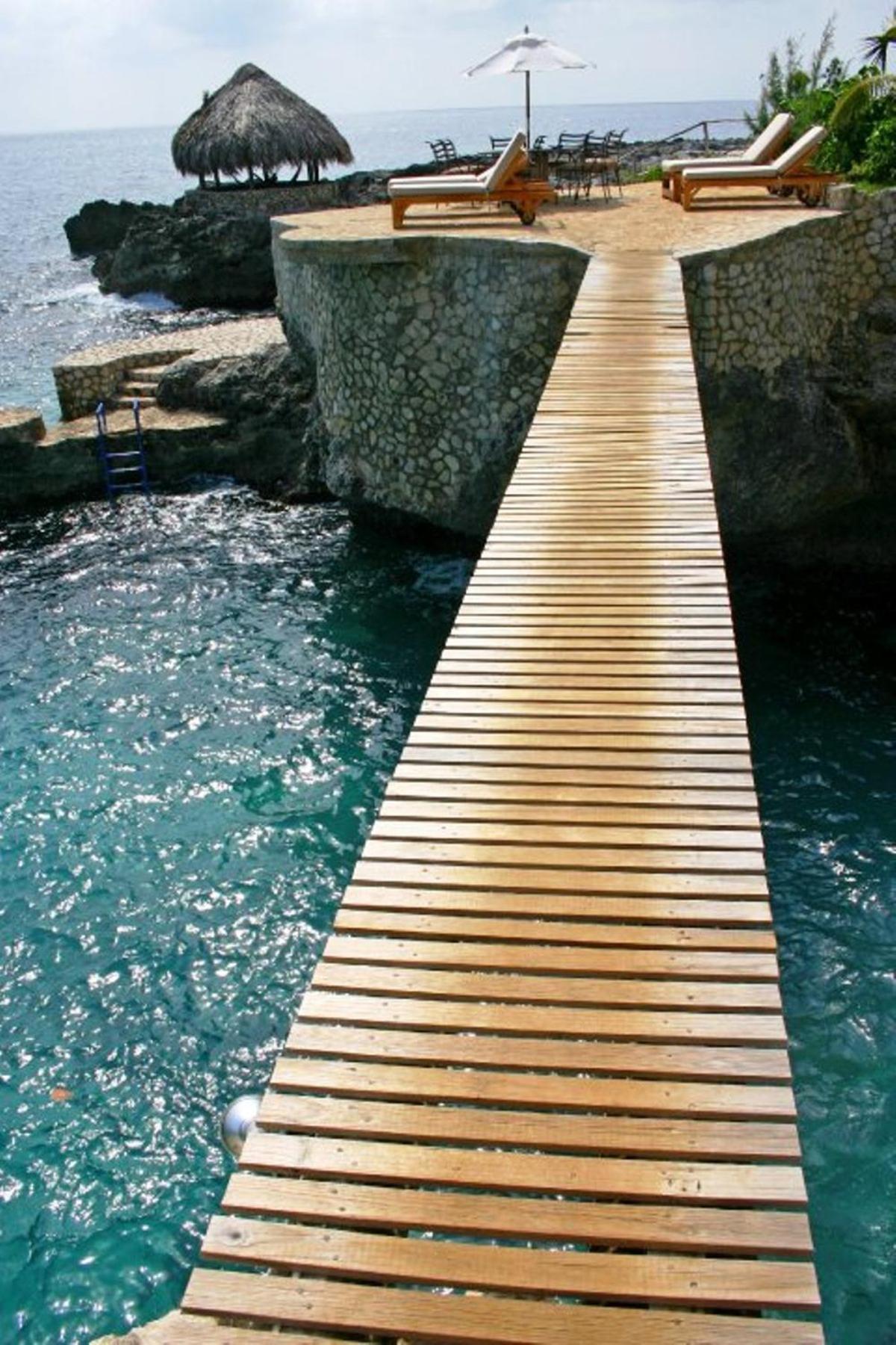 Tensing Pen 4* Negril