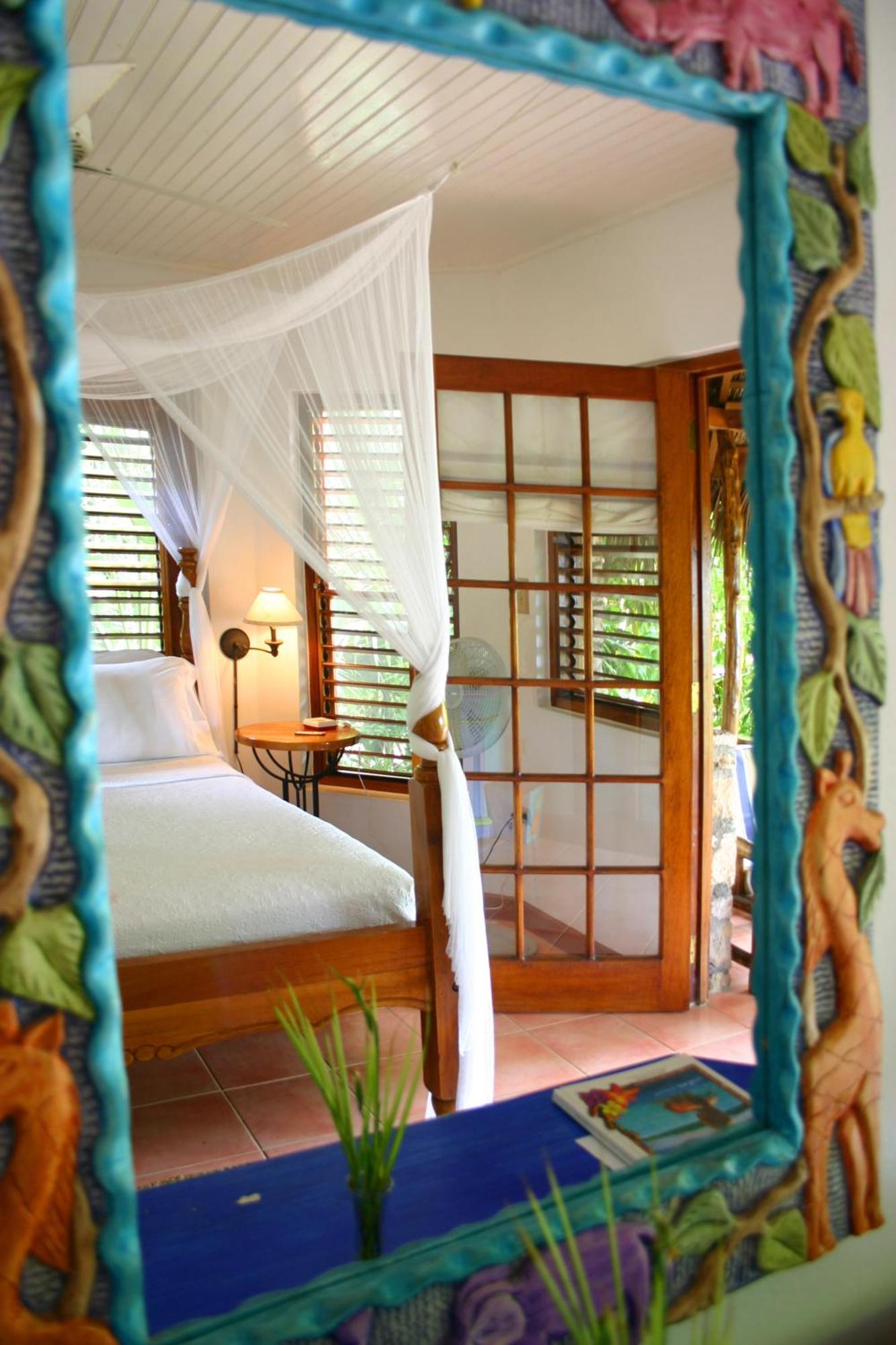 Tensing Pen 4* Negril