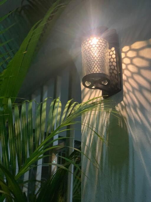 Luxury 1br In Steps From Negril