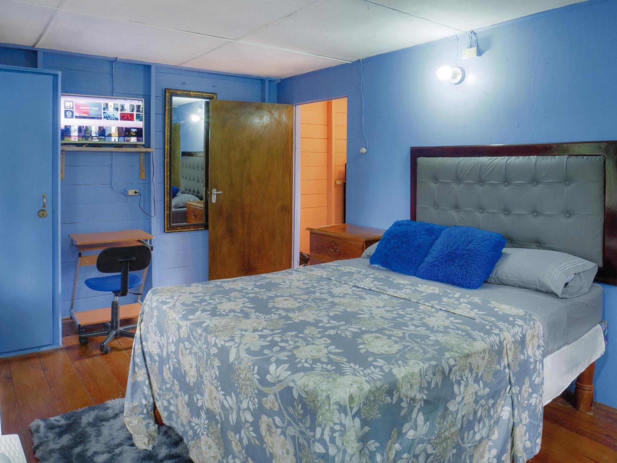 Cozy With Nature Views & Modern Amenities Villa Negril