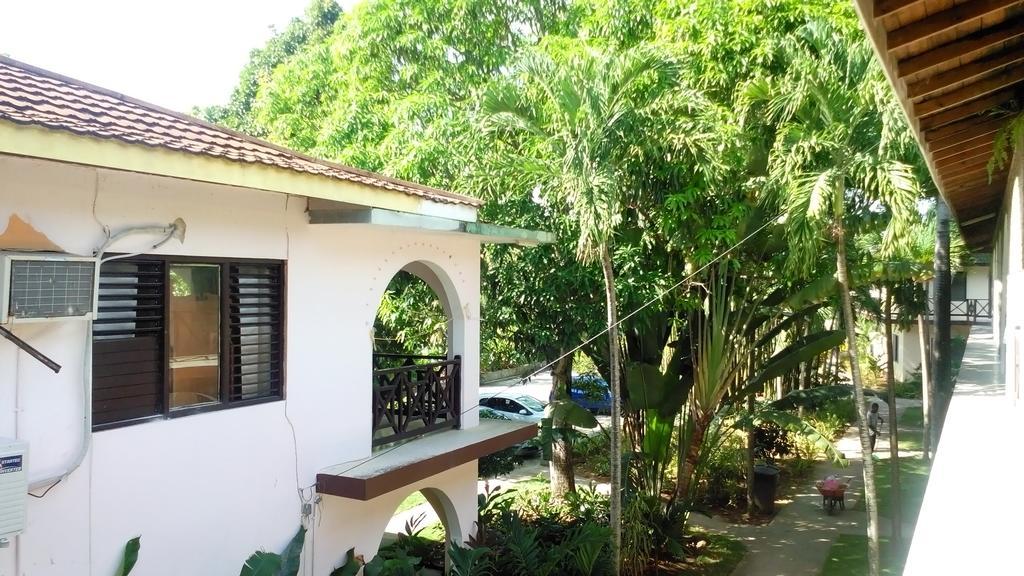Hotel Pure Garden 3*