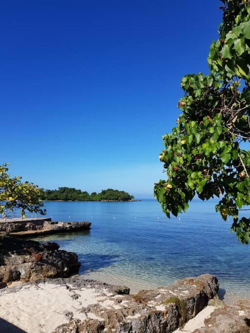Palm Point - Townhouse Steps From The Beach! Apartment Negril