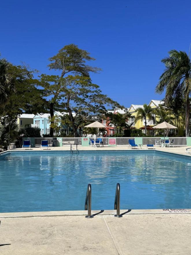 Garden Retreat - 2br Near The Shore