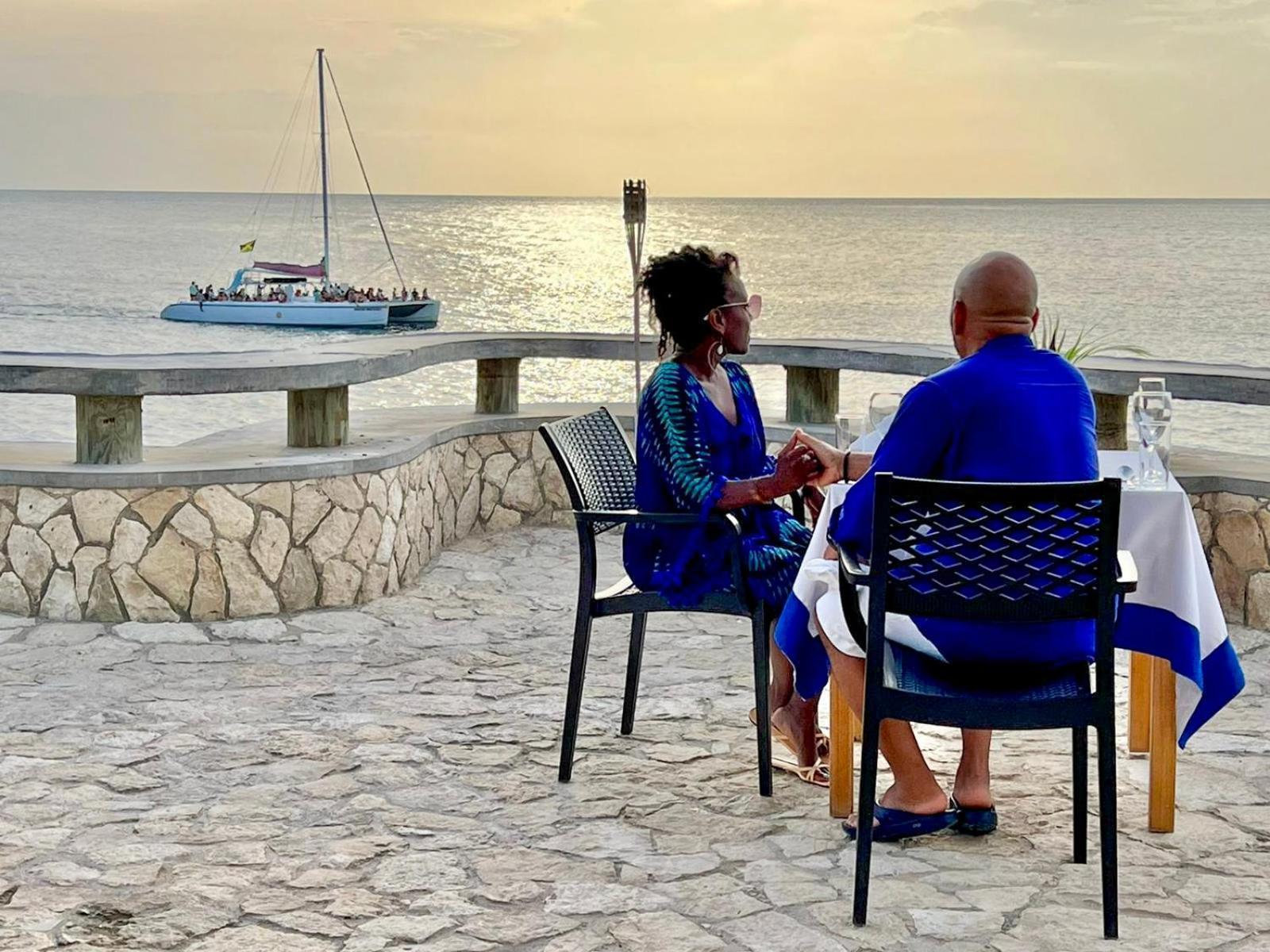 Begona Cliff Negril