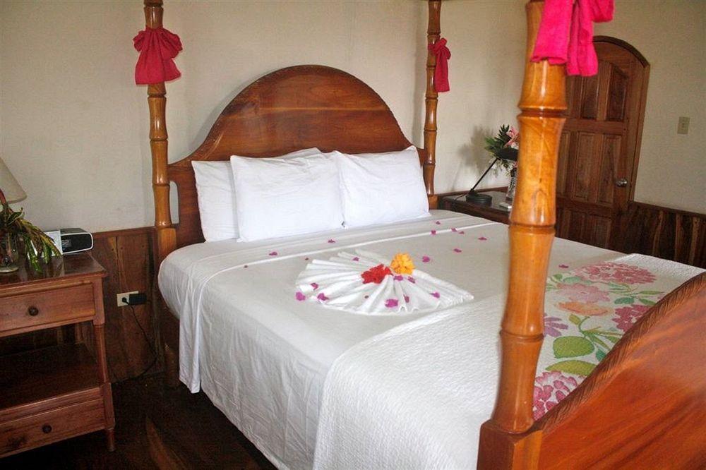 Coral Cove & Hotel 3*