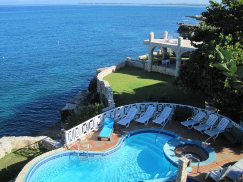 Rooms Negril Hotel 3*