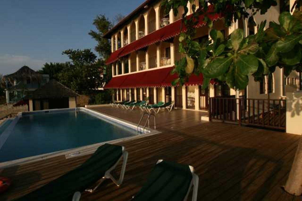 Hotel Le Mirage (adults Only) 3*