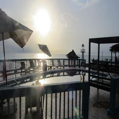 Escape And Negril