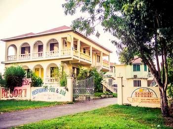 La Cage Hotel Negril