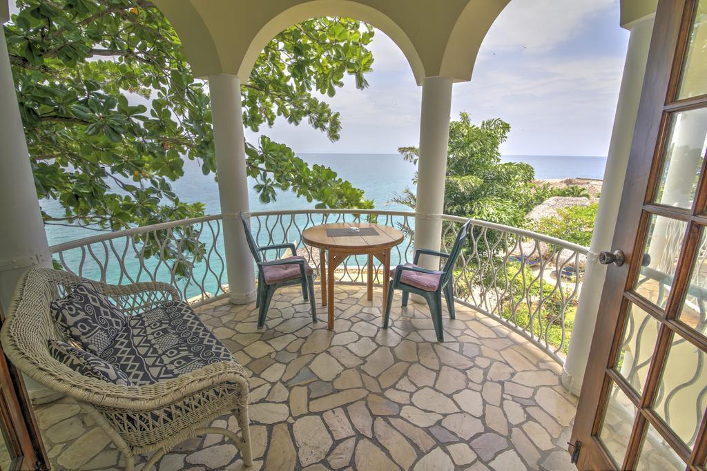 Catcha Falling Star Negril