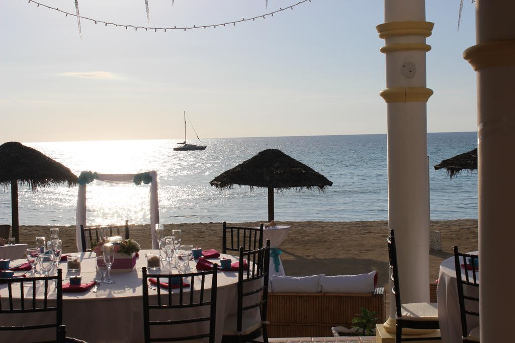 Beachcomber Club
