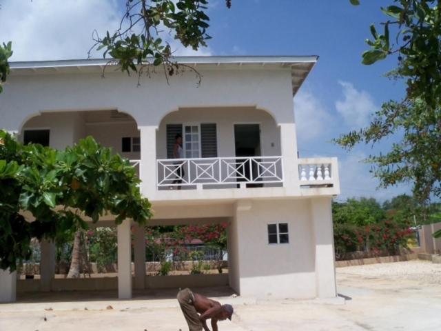 Guest house Alvynegril Negril
