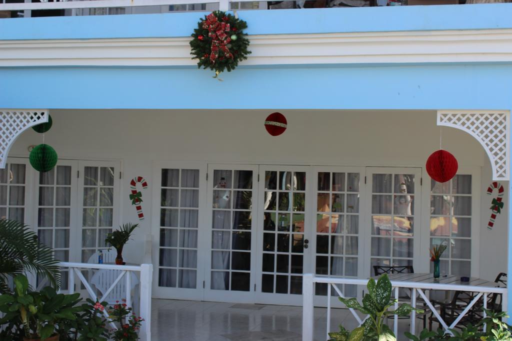 Beachcomber Club Negril