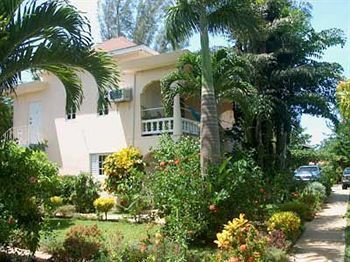 Seastar Inn 4*