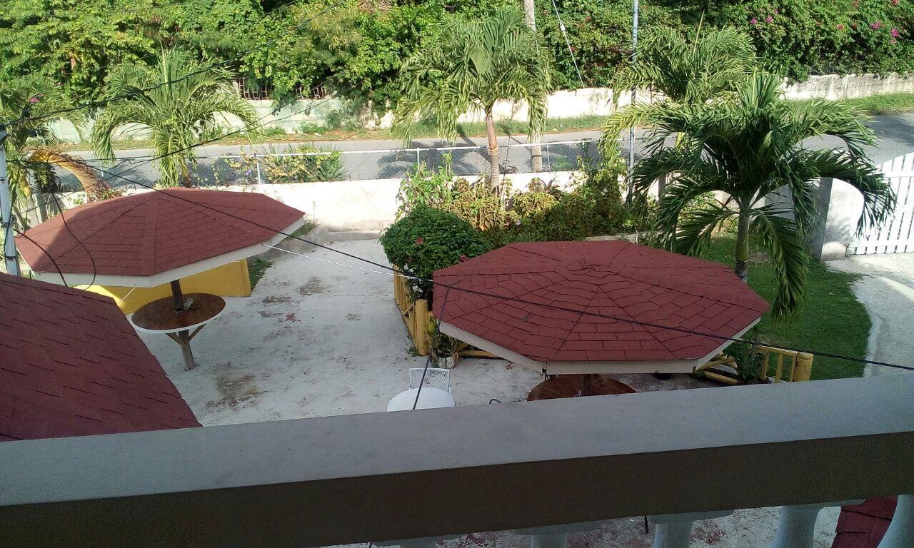 Natalie's Guest house Negril