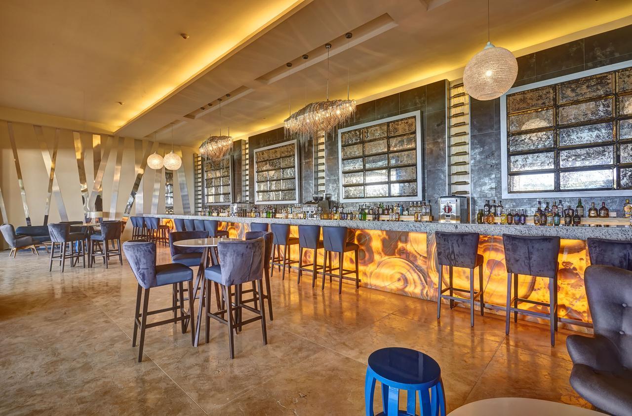 Resort Hideaway At Royalton Negril, An Autograph Collection - Adults Only 5*