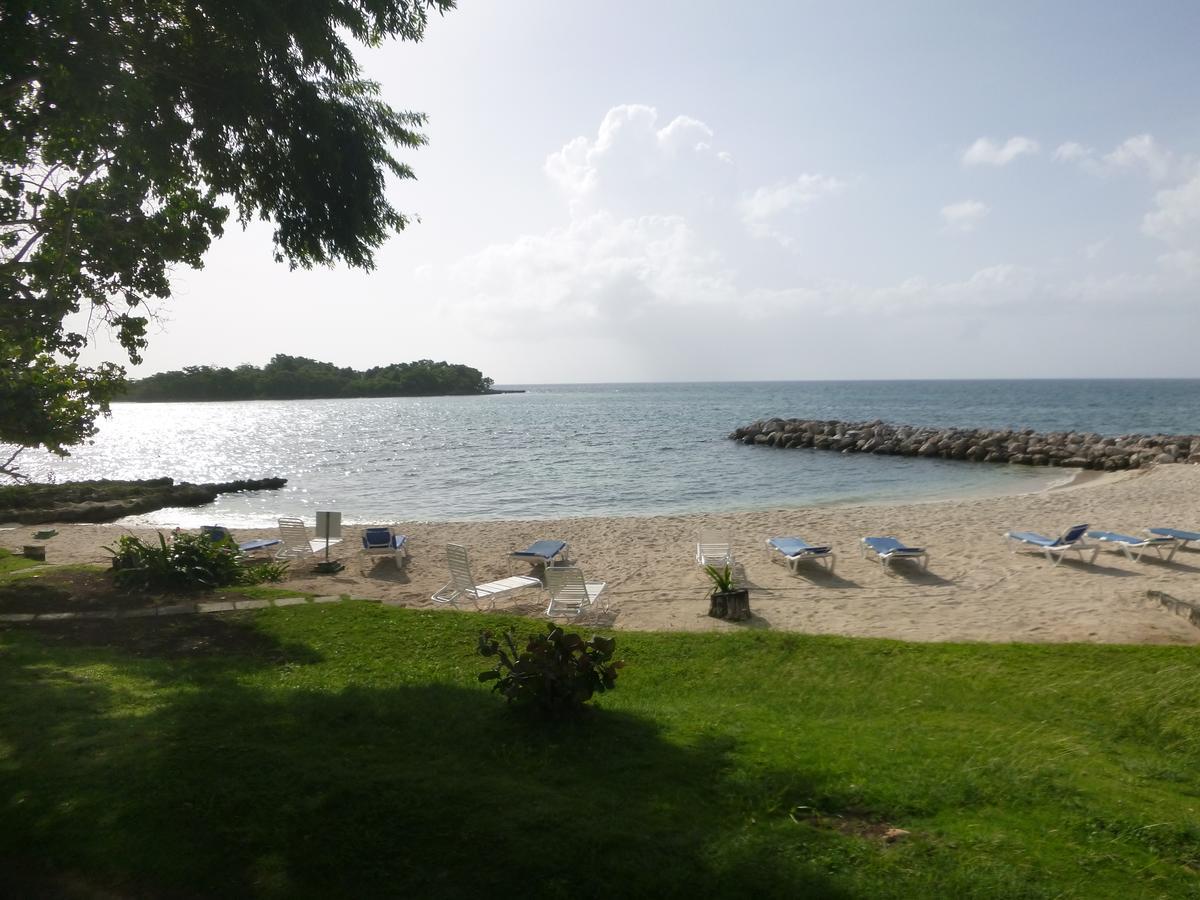 Point Village Holiday park 3*
