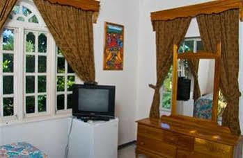 Seastar Inn