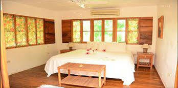 Coral Cove & Hotel 3*