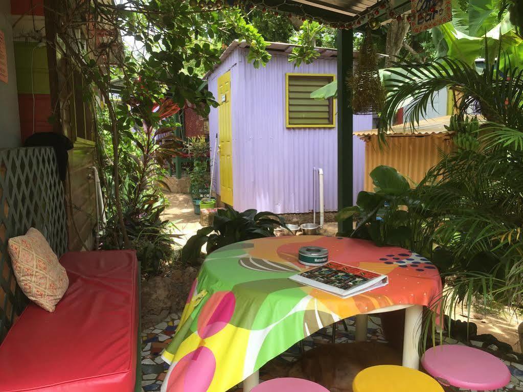 Hostel Judy House Cottages And Rooms