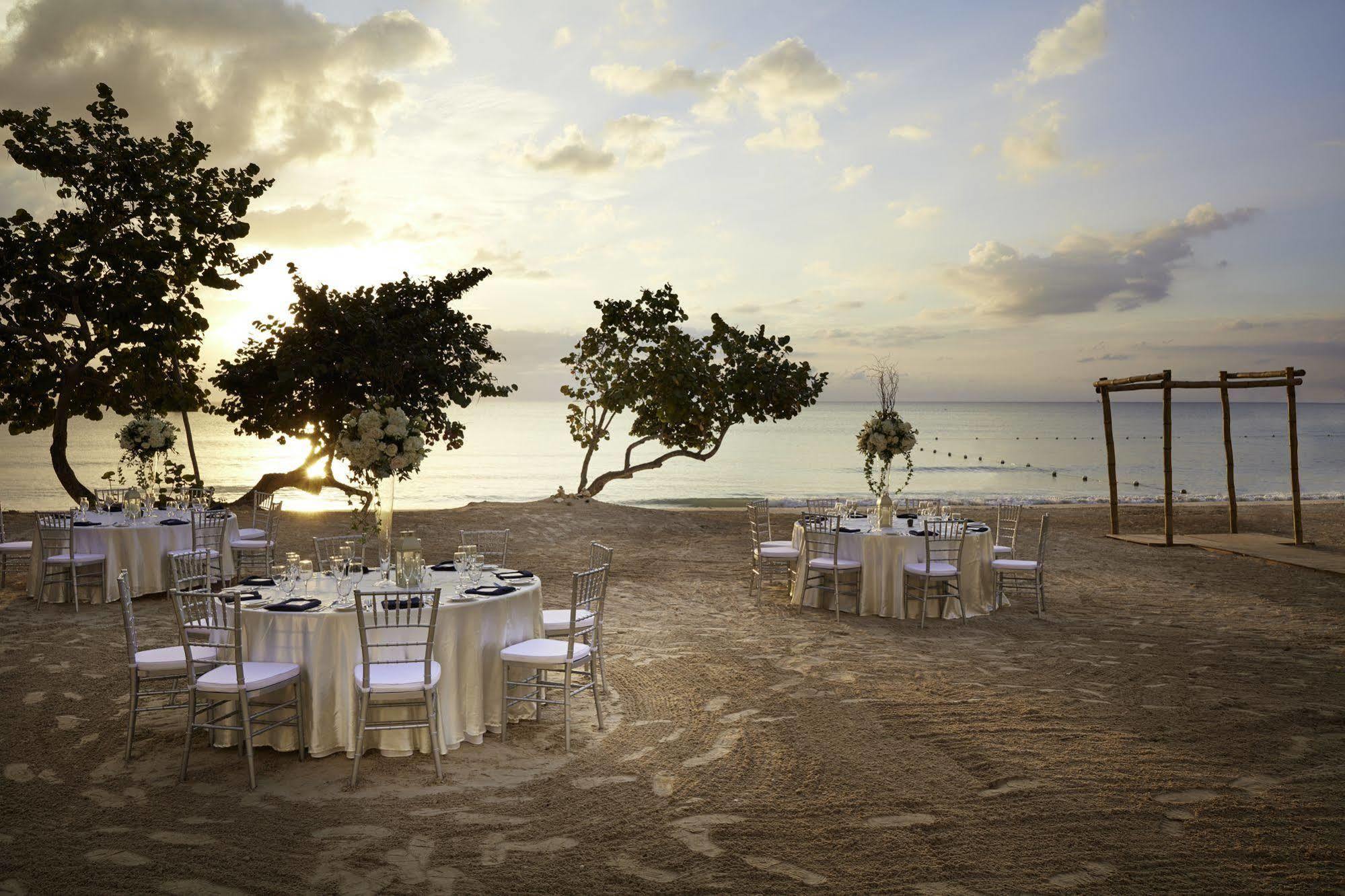 Hotel Seashore Bay Beach